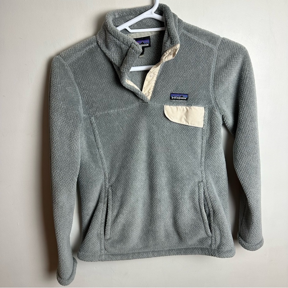 Patagonia Re-Tool Snap-T Pullover Women’s Size Medium Jacket Gray Grey Cream